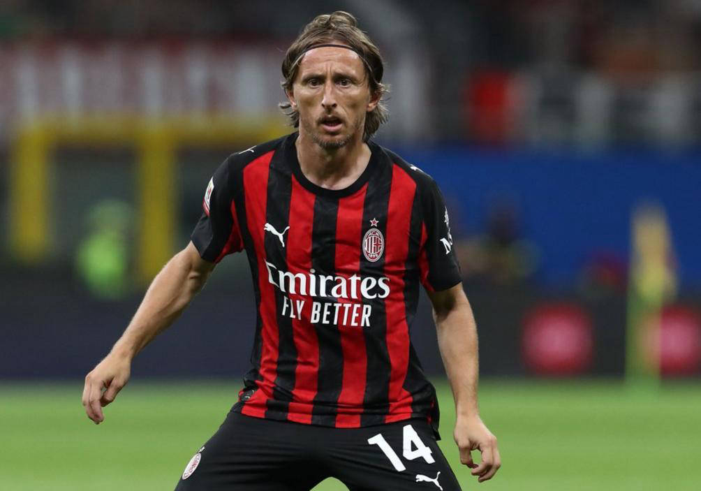 奥纳纳铁定心留老特拉福德，拒绝沙特诱惑，曼联门将位置仍存变数