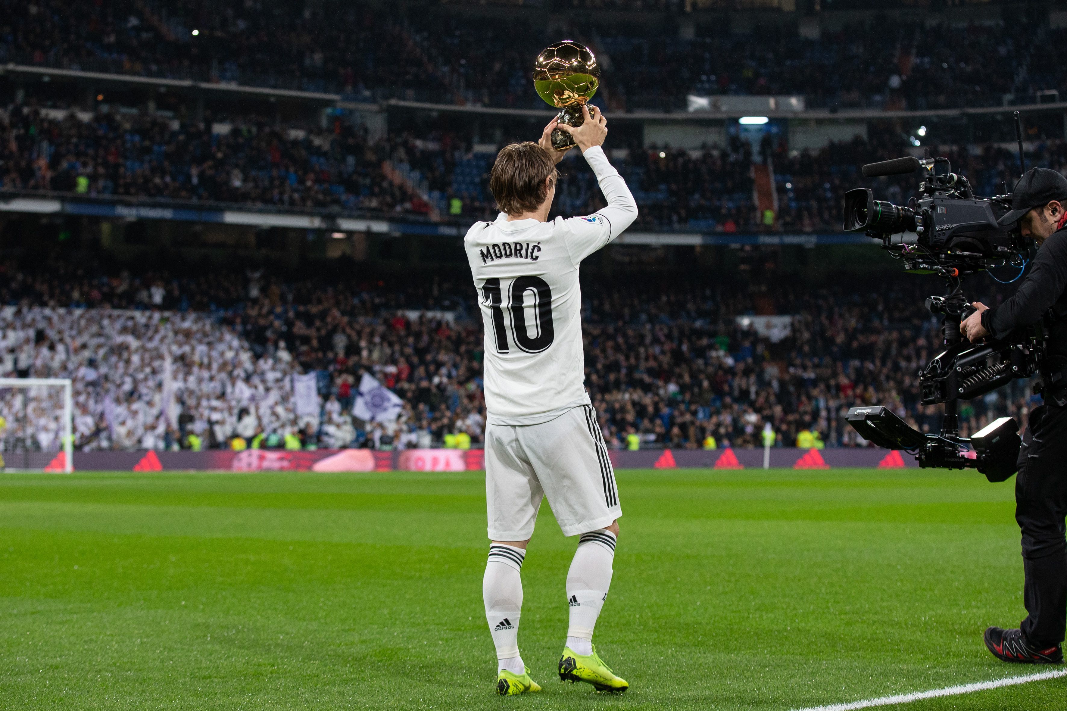 2017 投手奇迹：艾德温·迪亚兹单季 57 次救援成功，统治西雅图水手牛棚