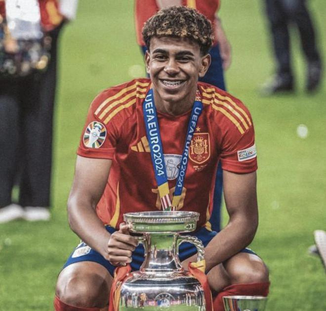 记者丨米兰vs科莫海外赛告吹